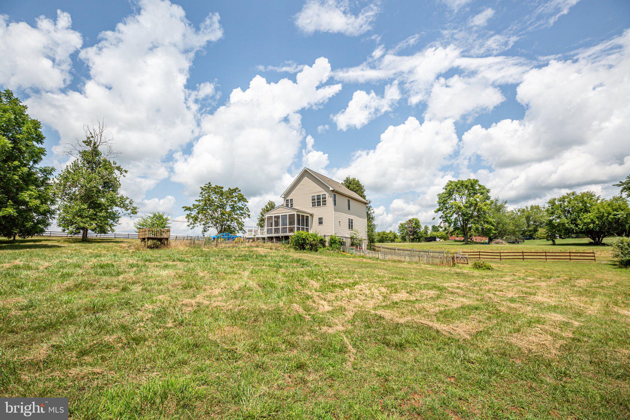 15460 SHADOW DRIVE