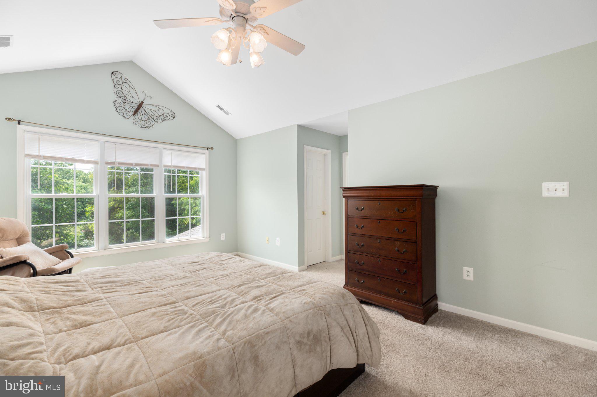 15460 SHADOW DRIVE