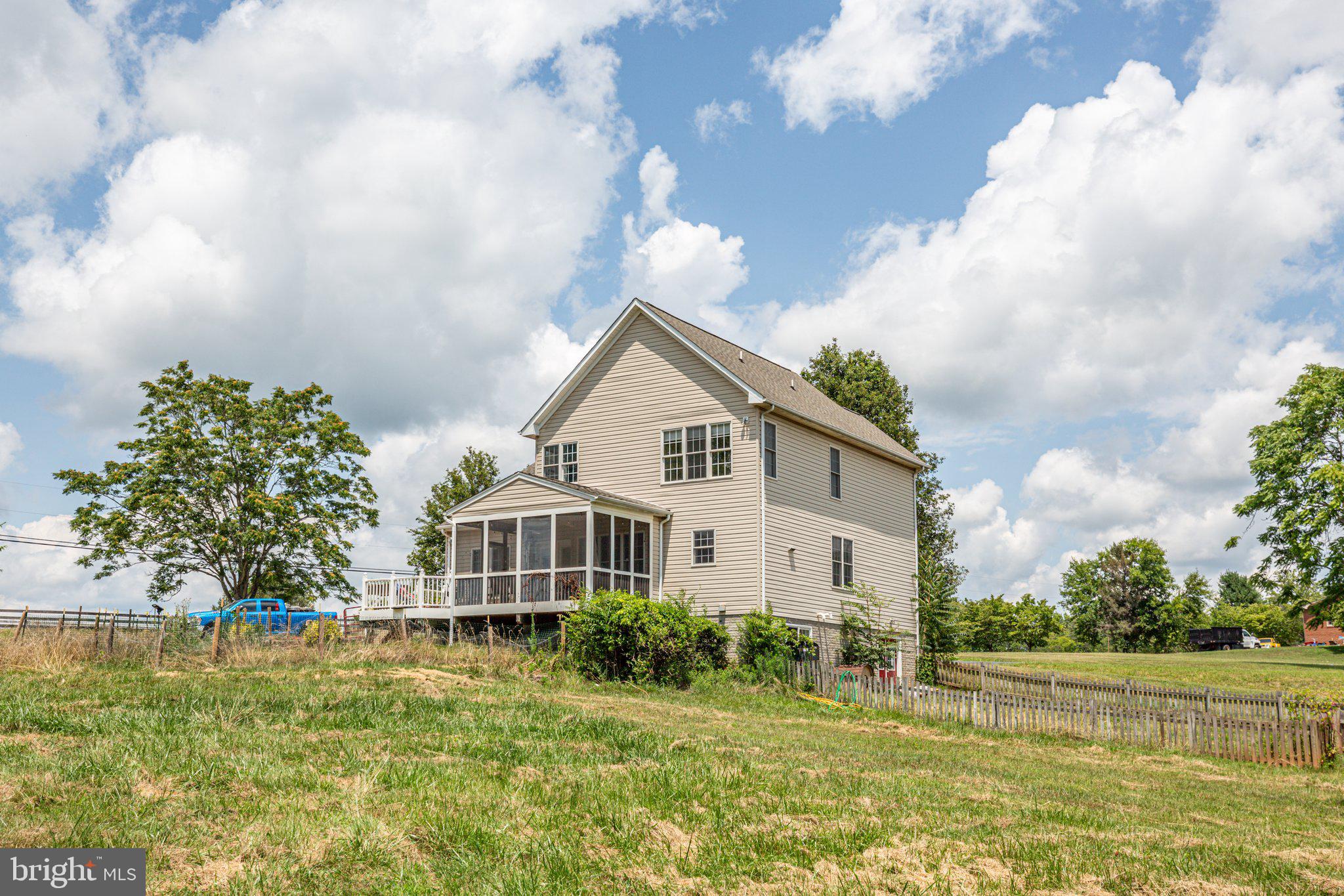 15460 SHADOW DRIVE