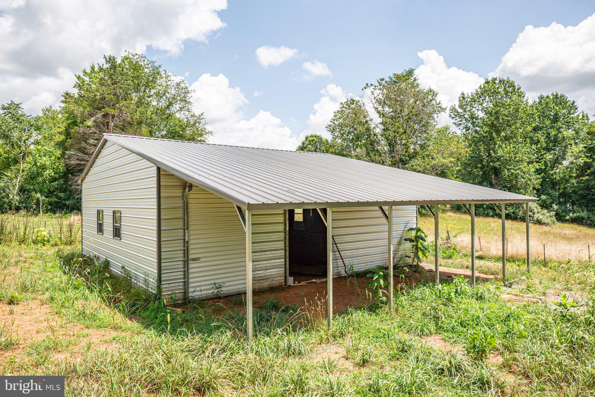 15460 SHADOW DRIVE