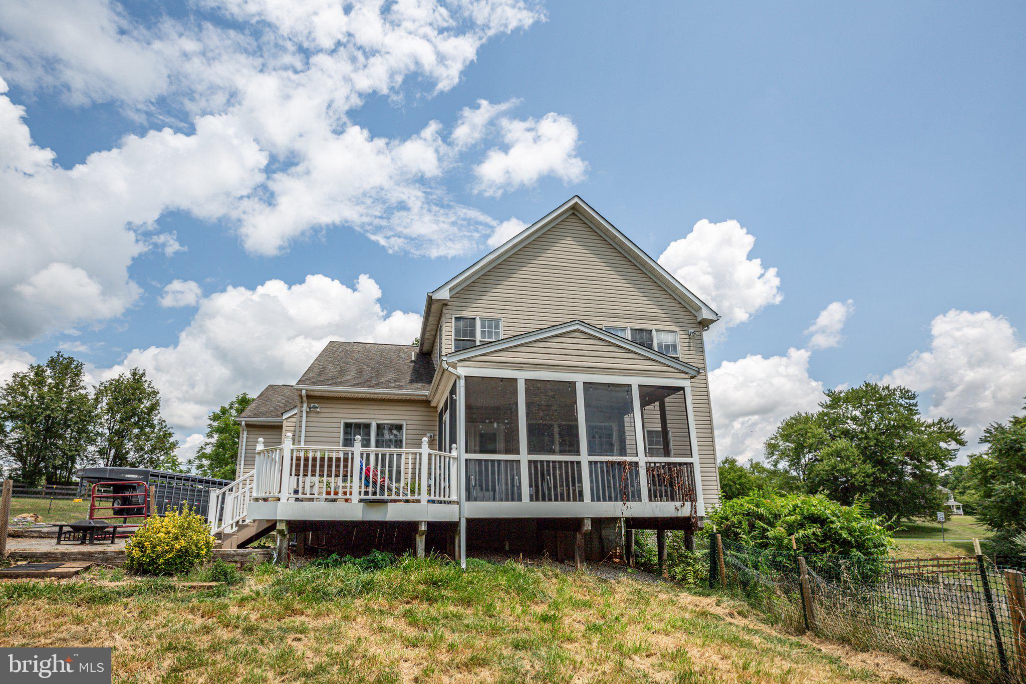15460 SHADOW DRIVE
