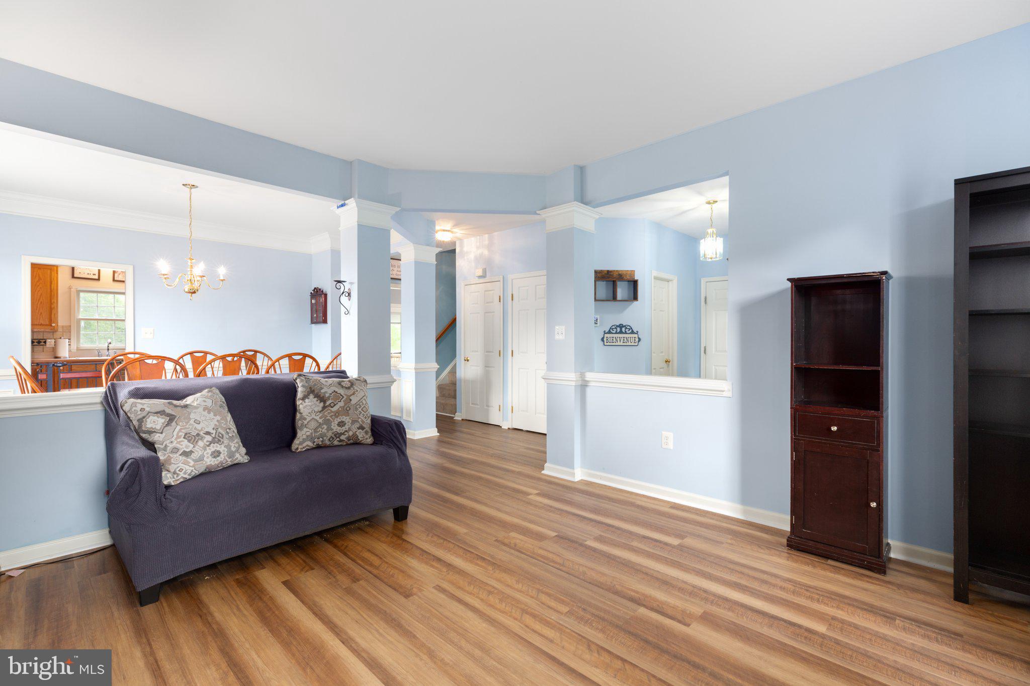 15460 SHADOW DRIVE