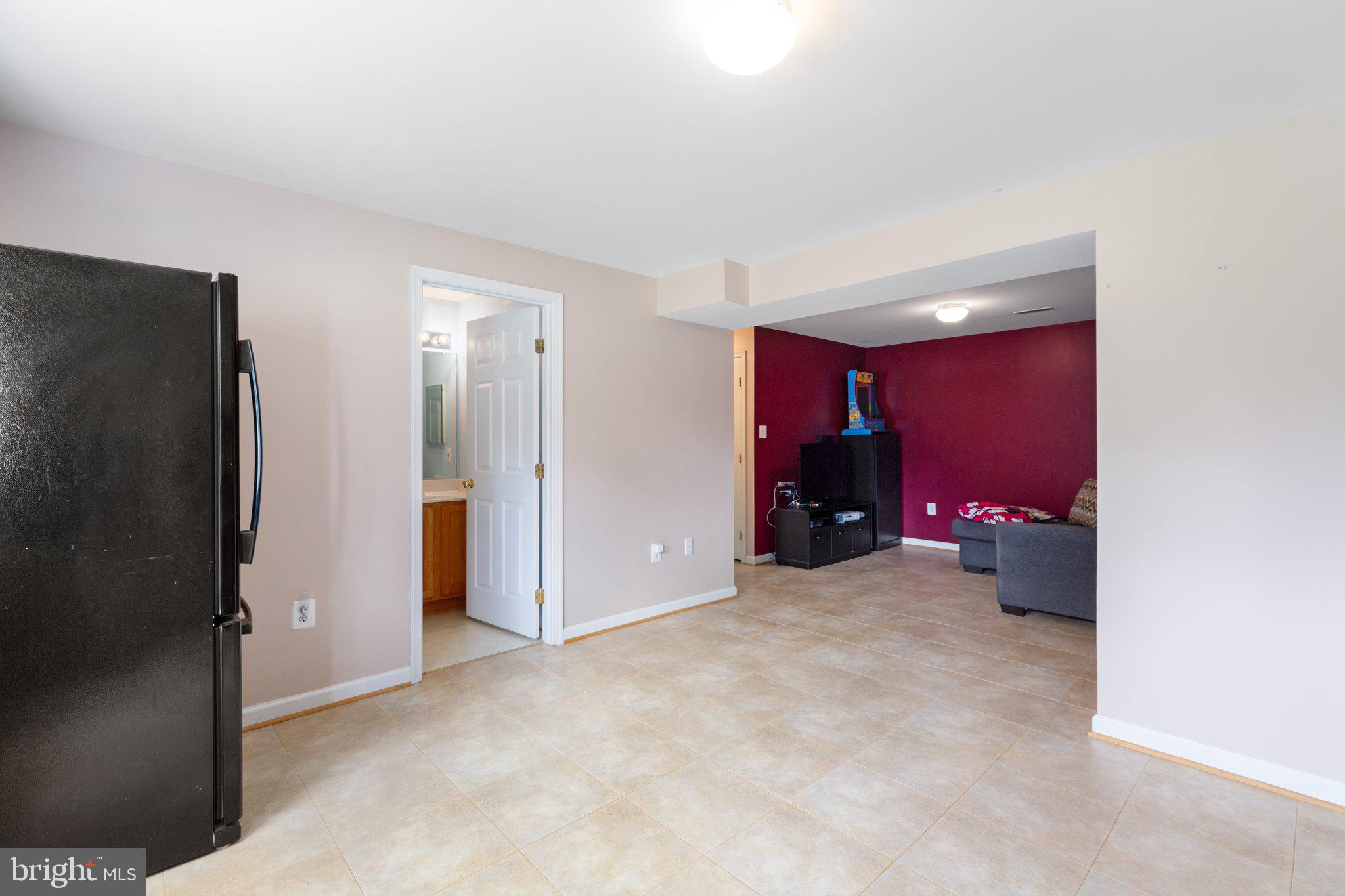 15460 SHADOW DRIVE