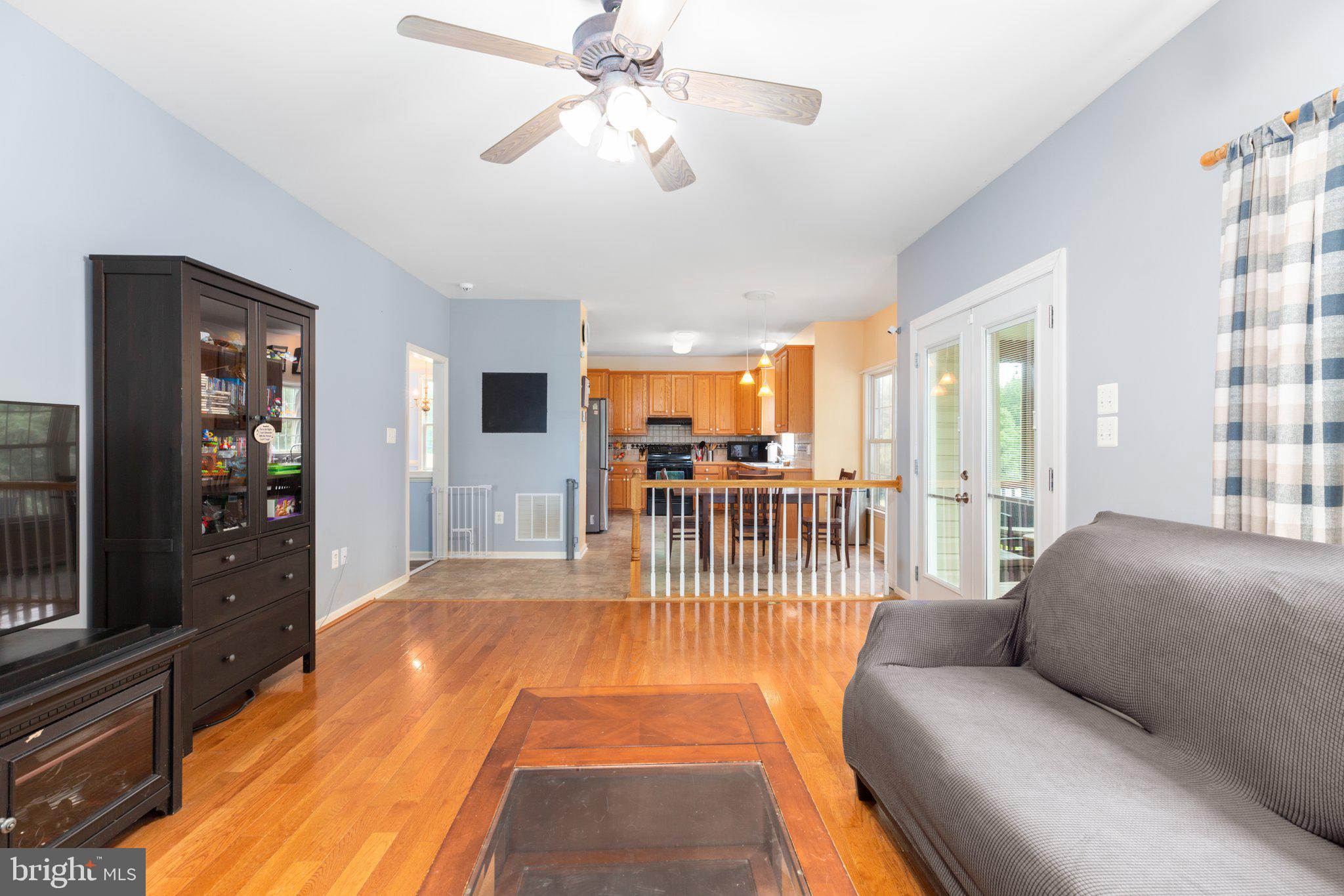 15460 SHADOW DRIVE