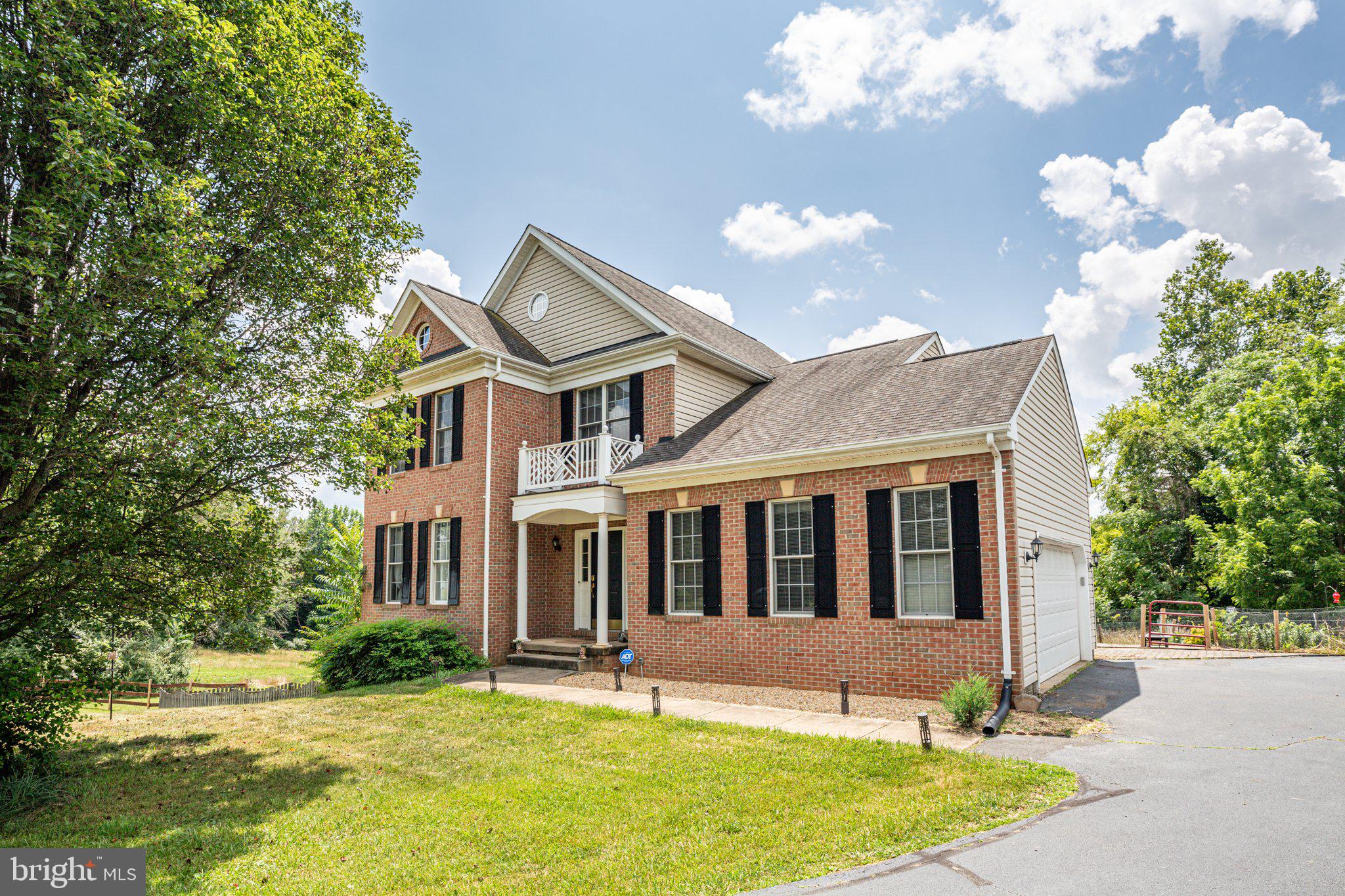15460 SHADOW DRIVE