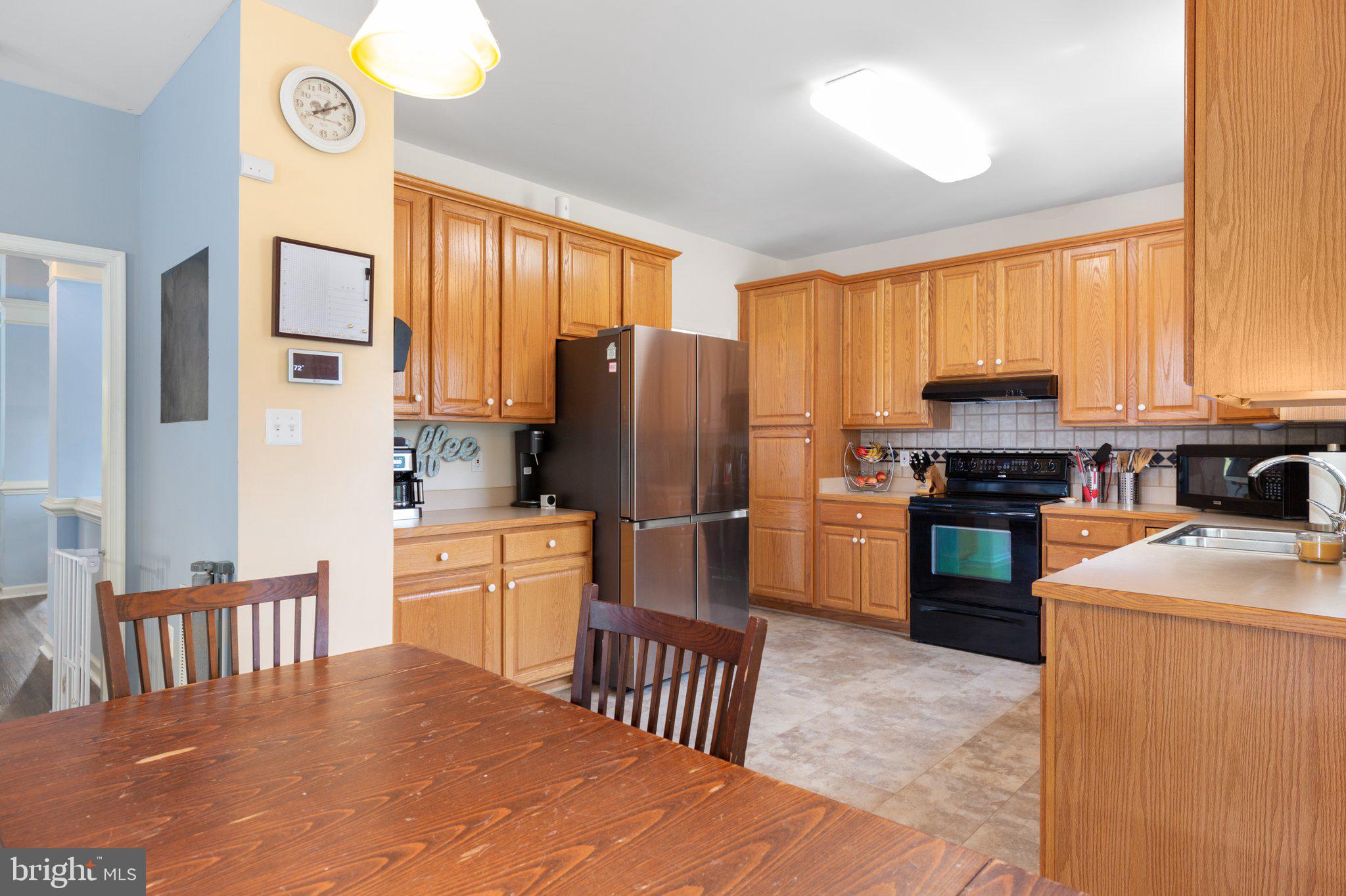 15460 SHADOW DRIVE