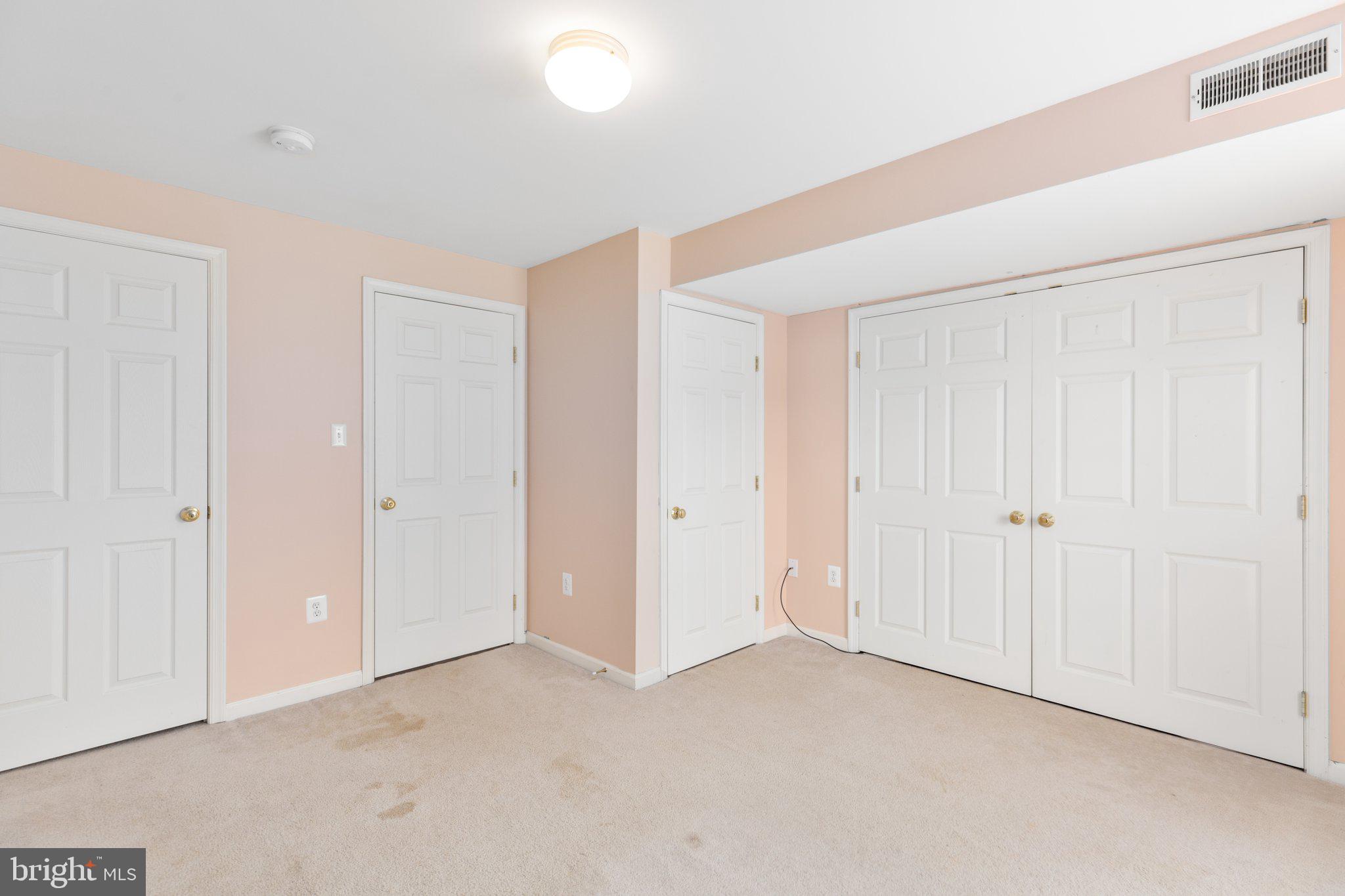 15460 SHADOW DRIVE