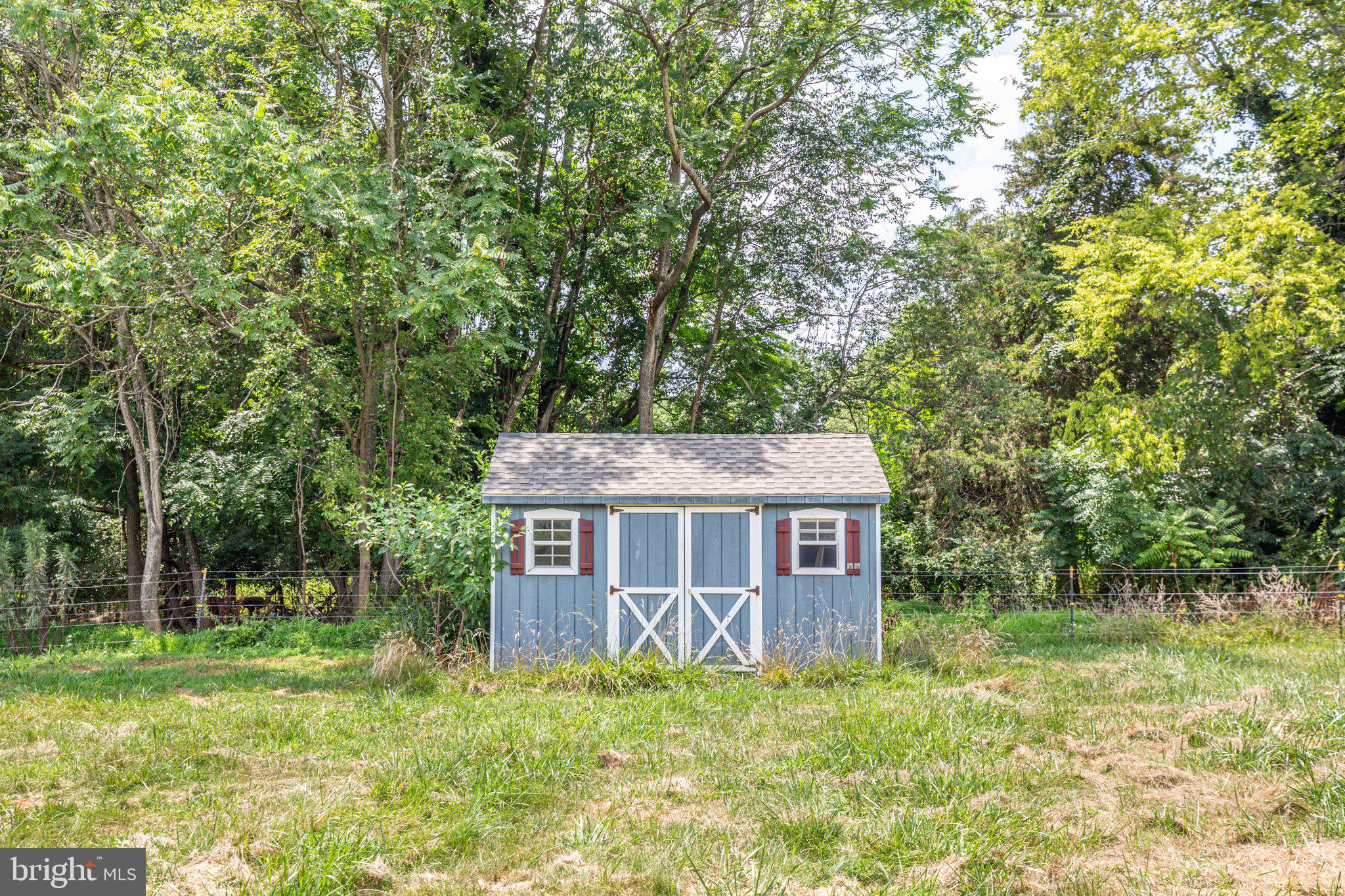 15460 SHADOW DRIVE