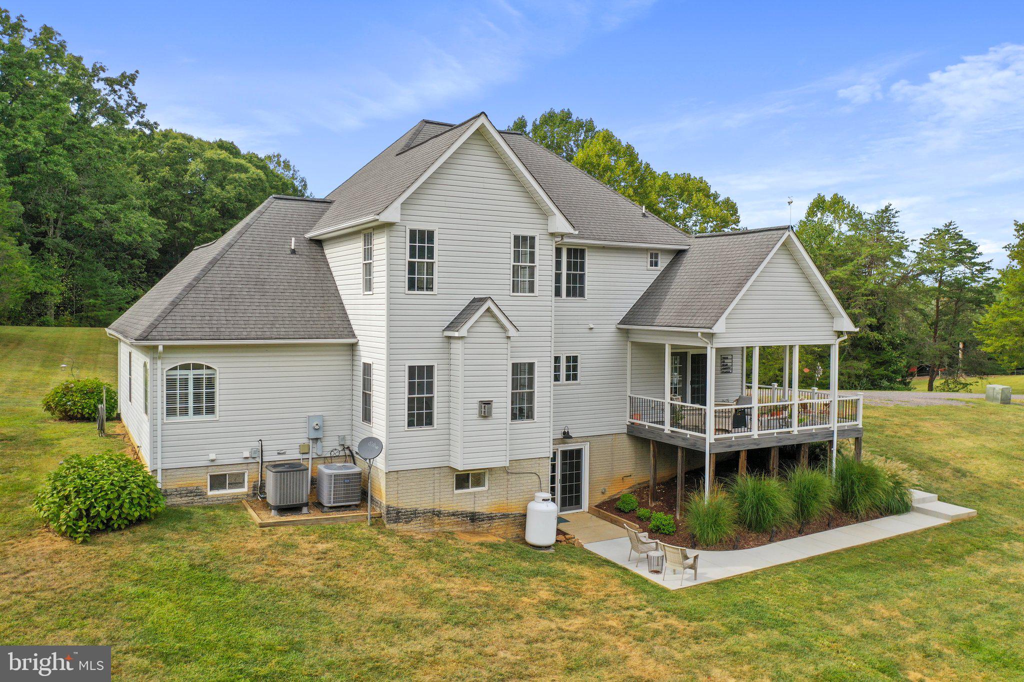 13119 .Beechwood Lane Ln