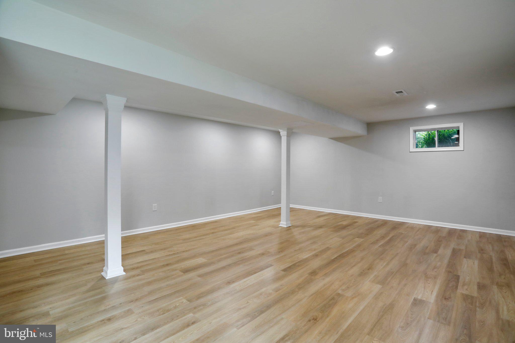 13119 .Beechwood Lane Ln