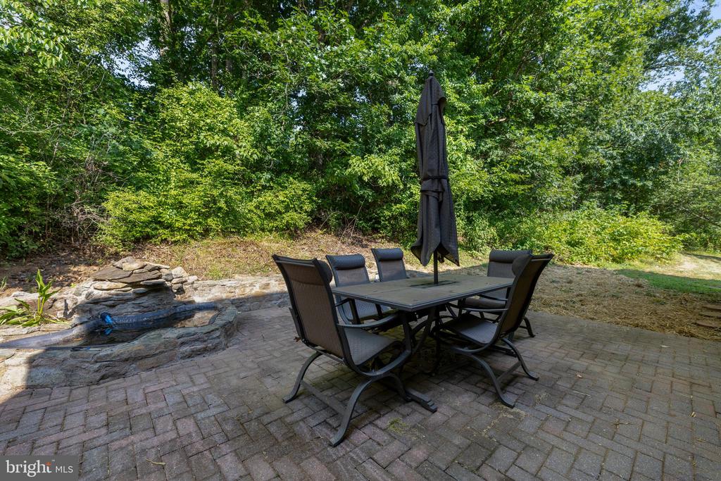 1531 Freeman Dr