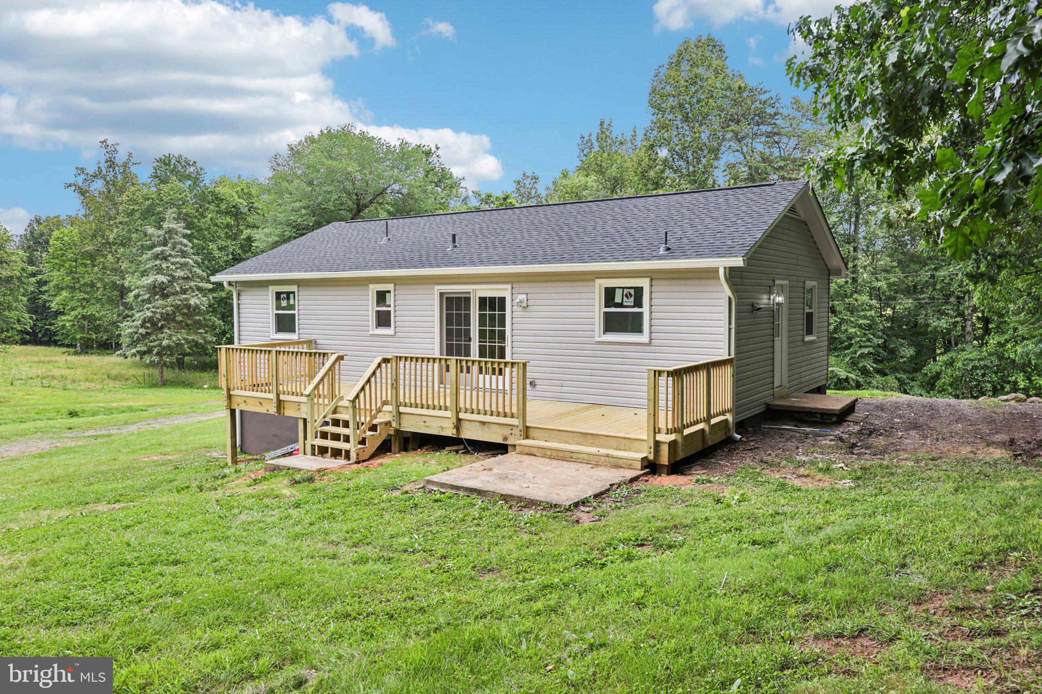 8159 Settle School Rd