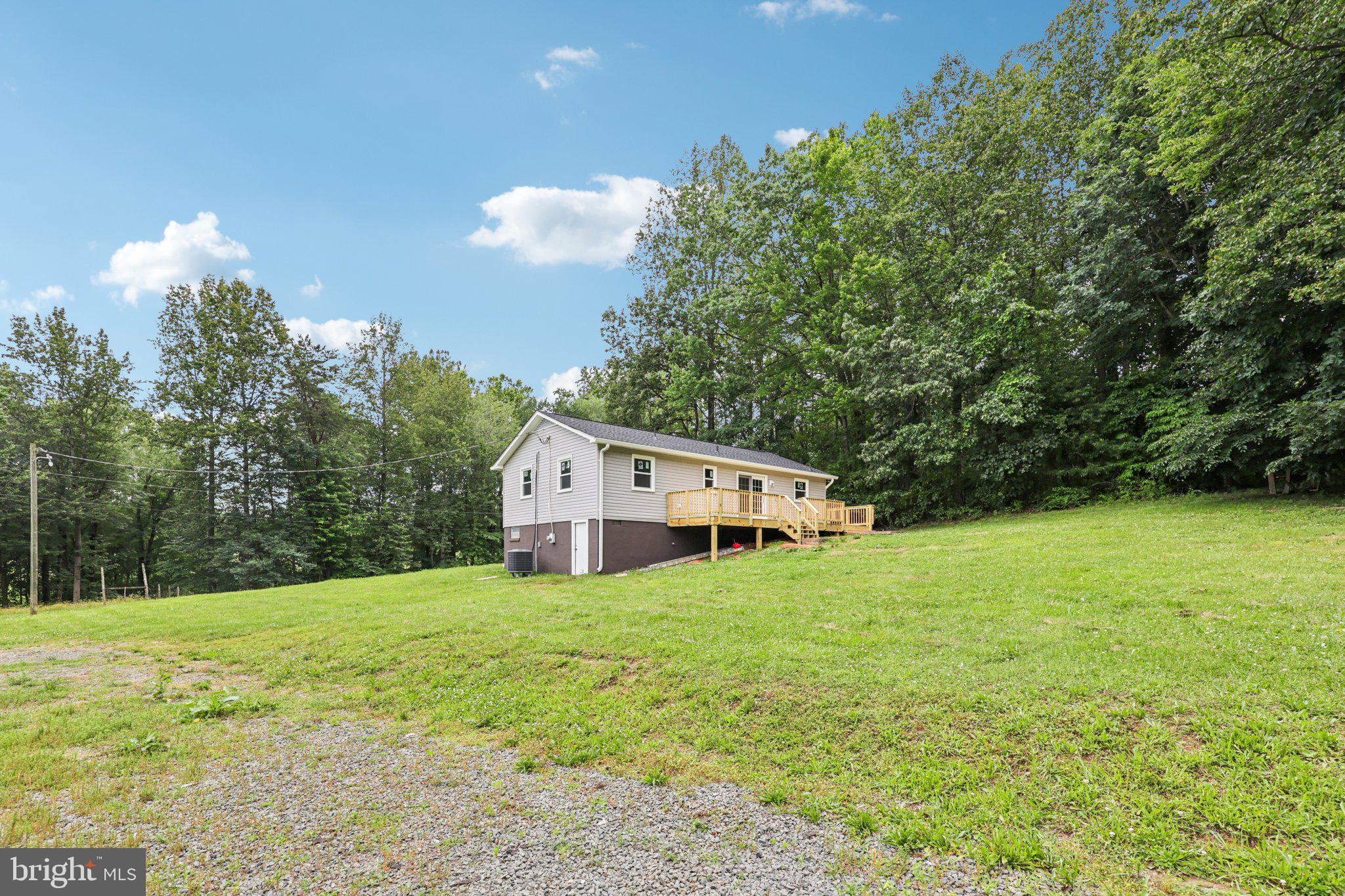 8159 Settle School Rd