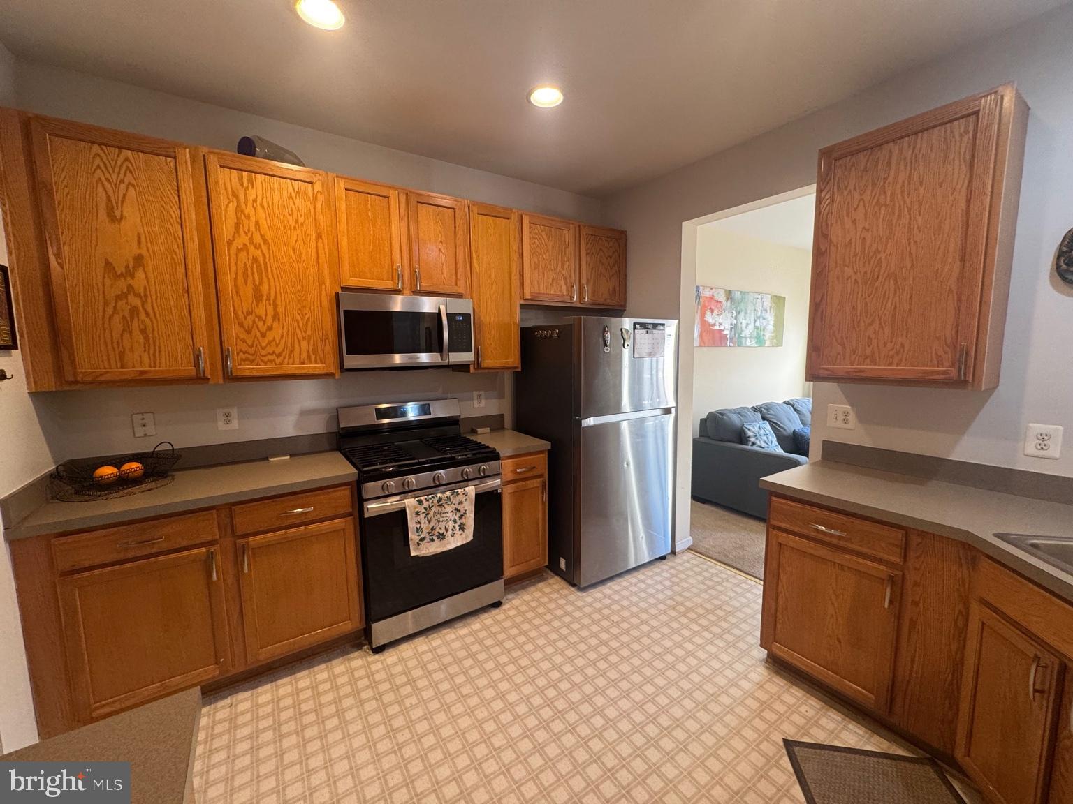 2278 BLUE SPRUCE DRIVE