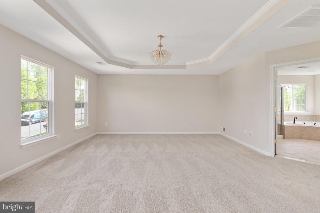 813 KINGSBROOK ROAD