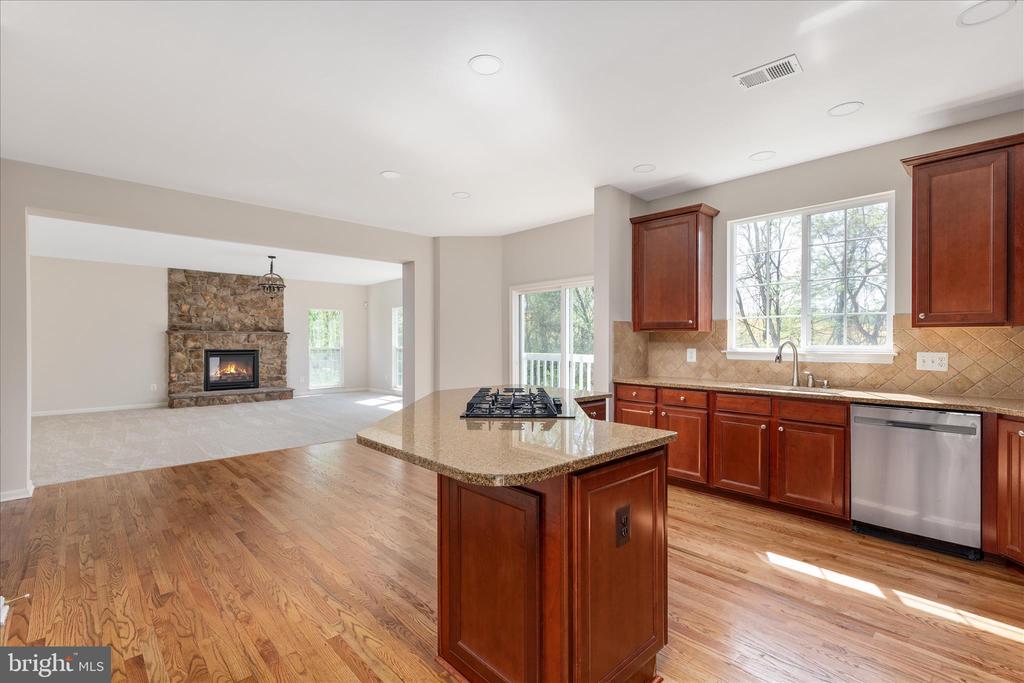 813 KINGSBROOK ROAD