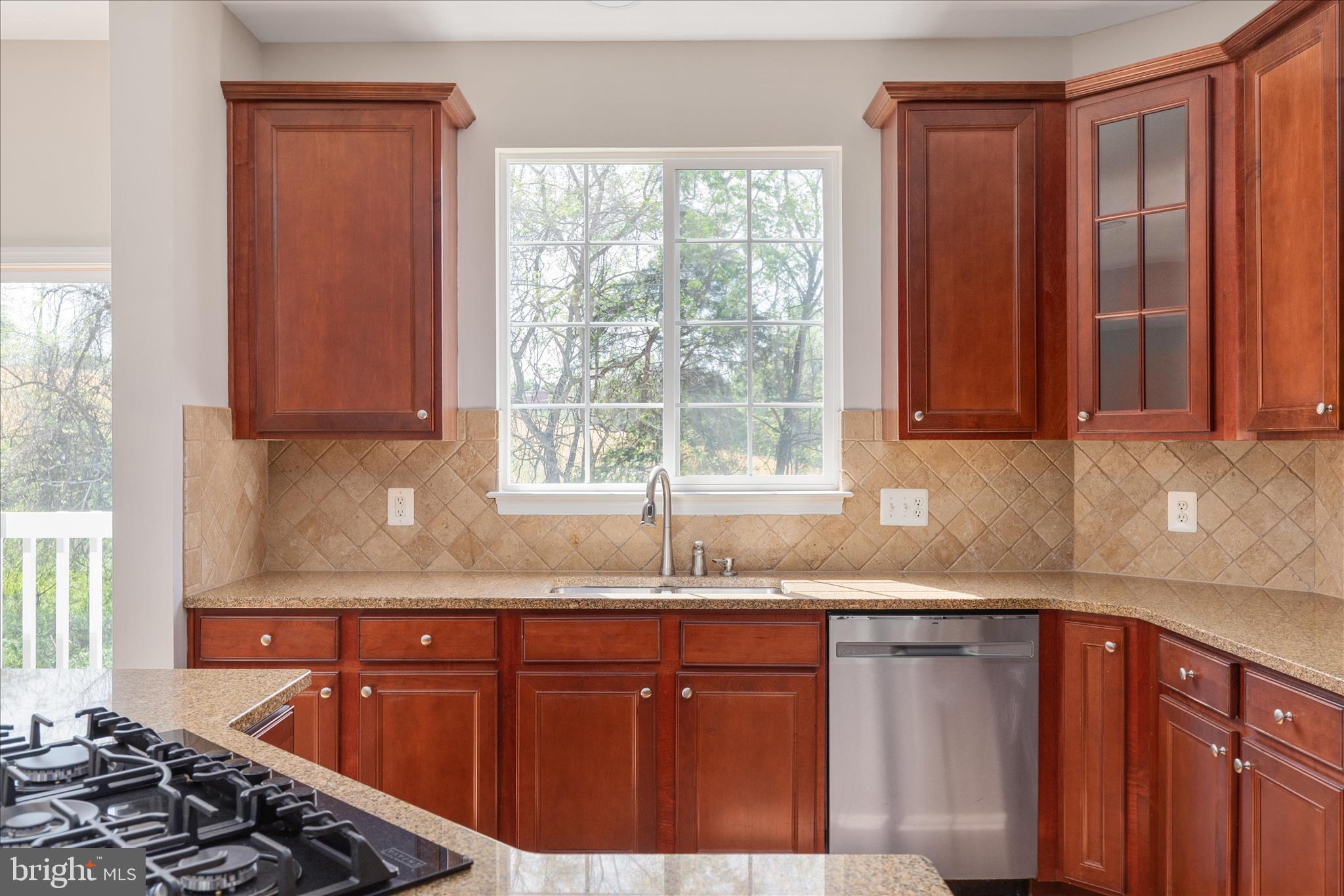 813 KINGSBROOK ROAD