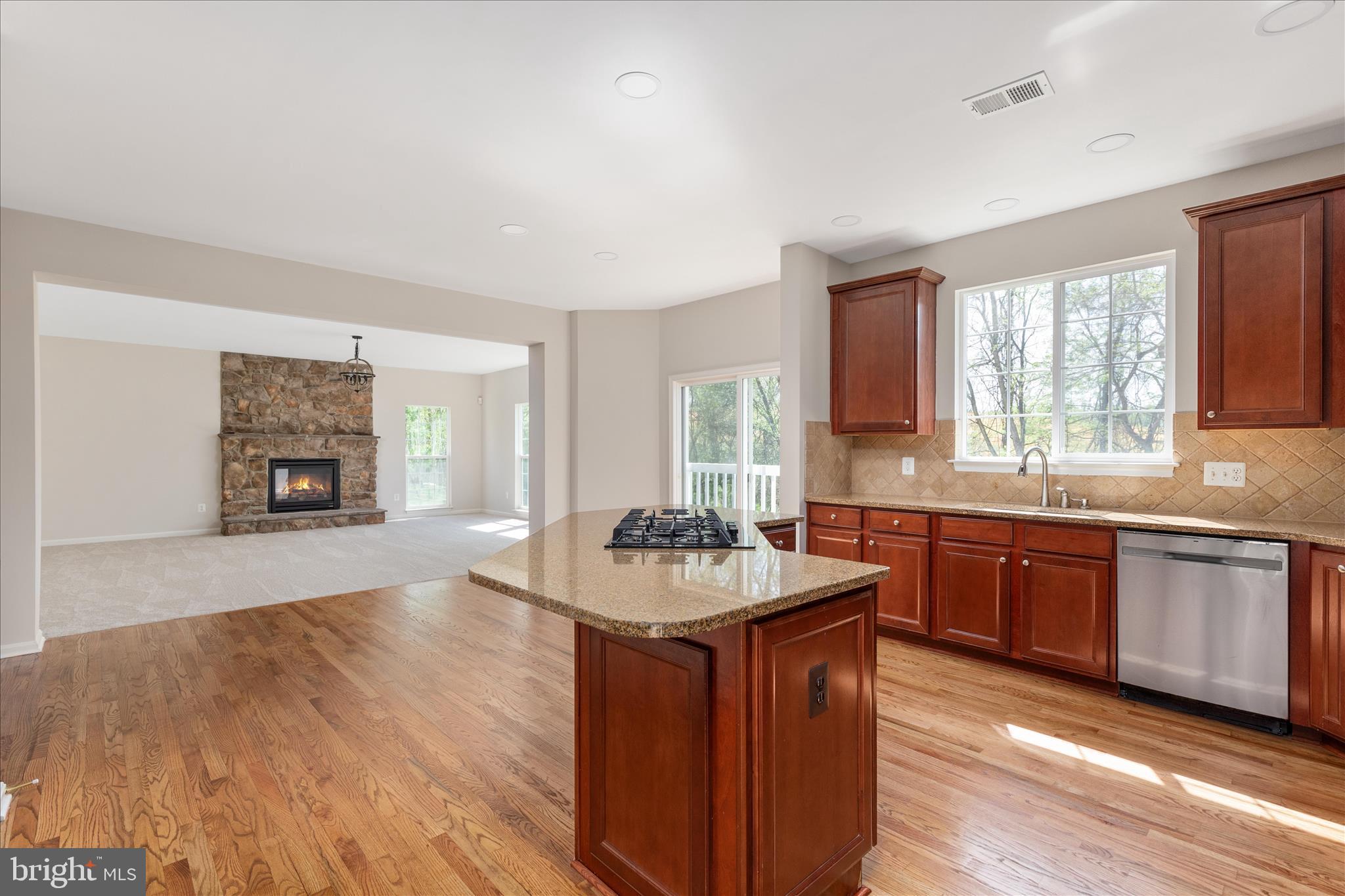 813 KINGSBROOK ROAD