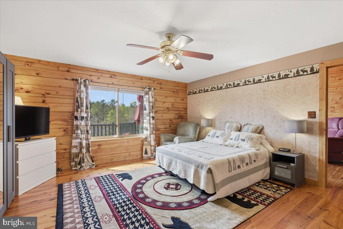15240 SHEADS MOUNTAIN