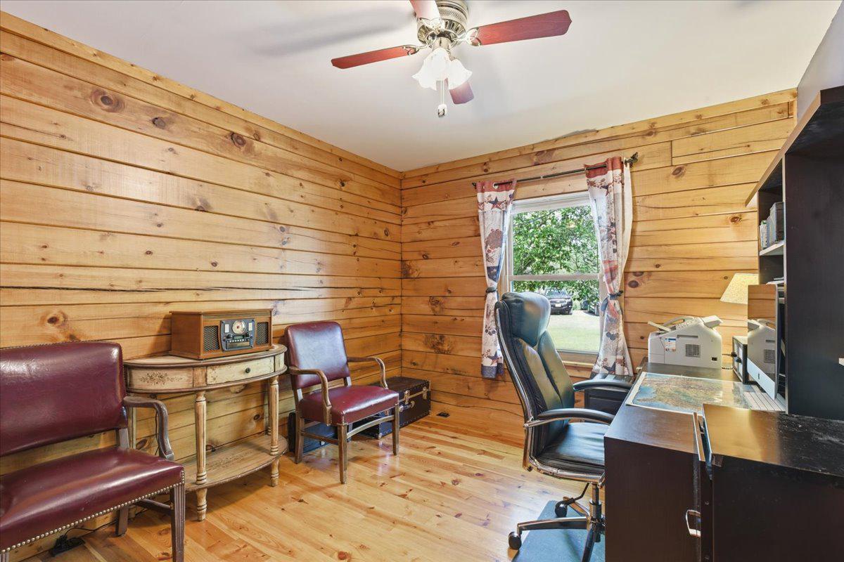 15240 SHEADS MOUNTAIN