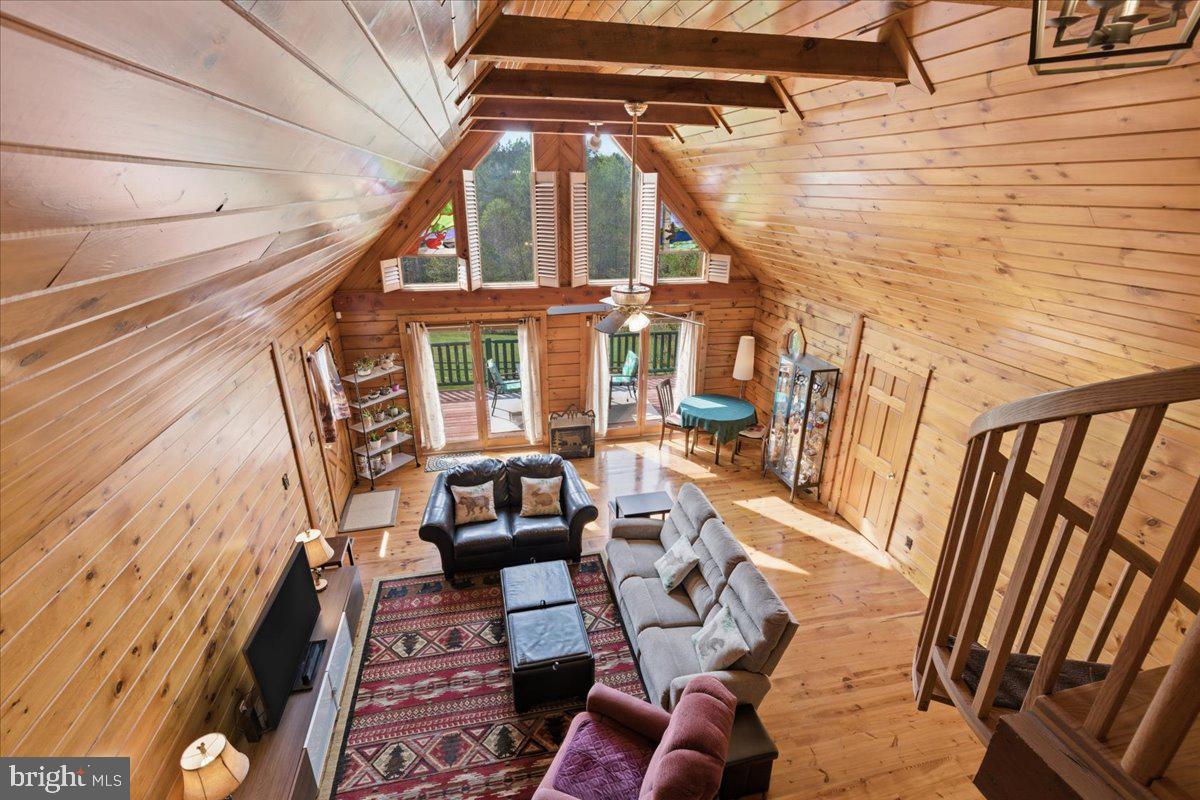 15240 SHEADS MOUNTAIN