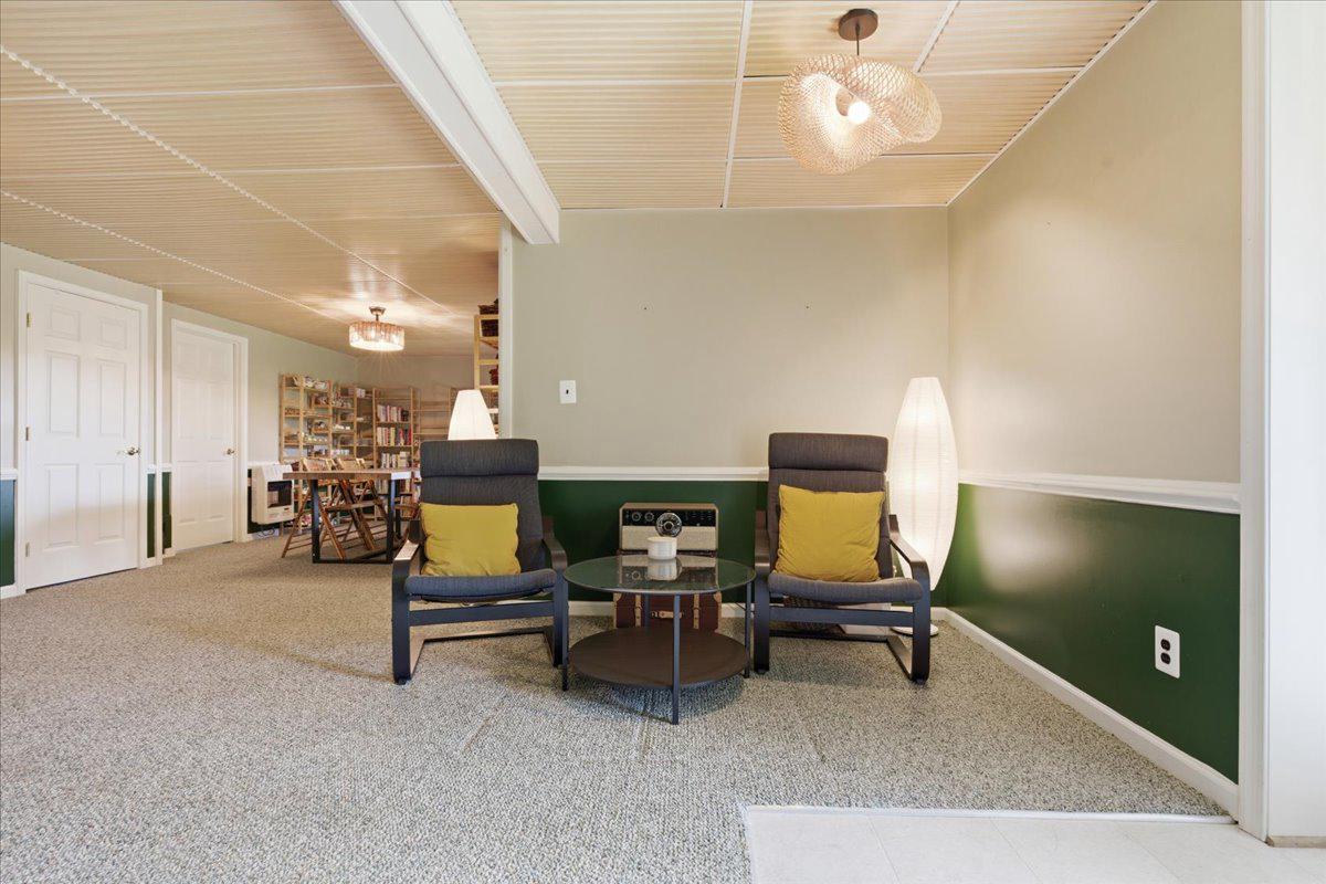 15240 SHEADS MOUNTAIN