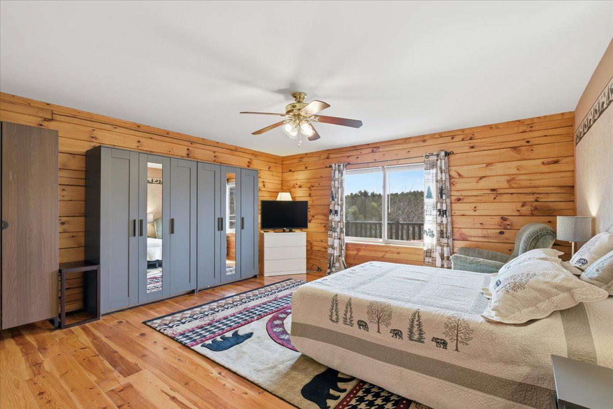 15240 SHEADS MOUNTAIN
