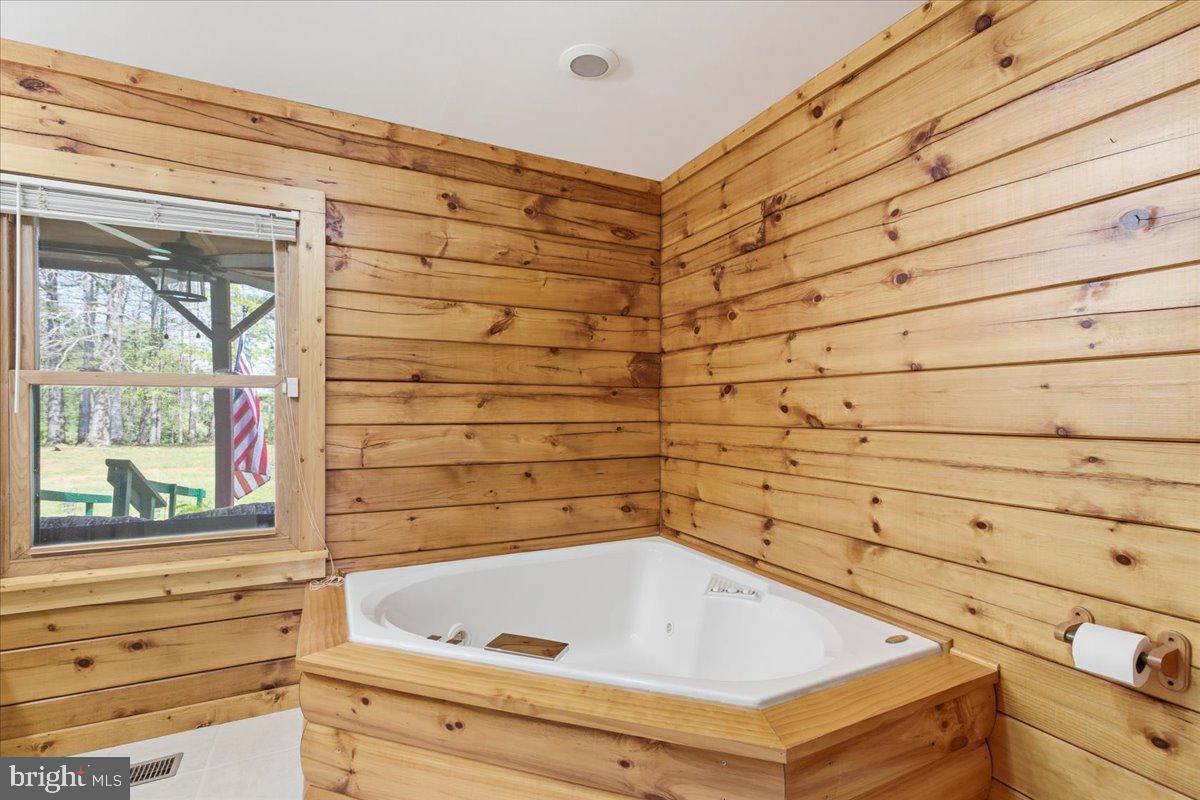 15240 SHEADS MOUNTAIN