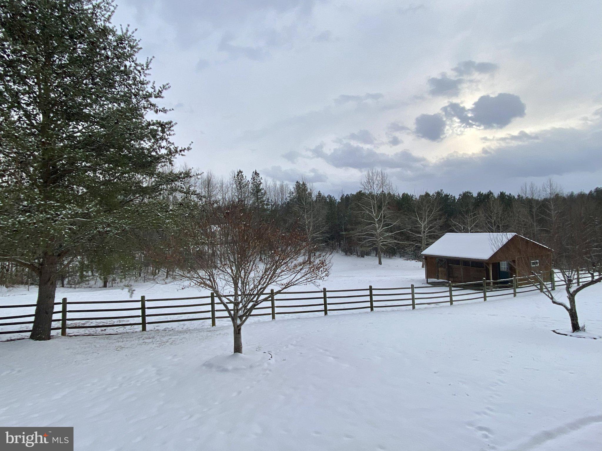 15240 SHEADS MOUNTAIN