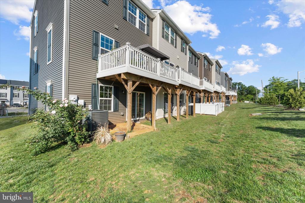 1776 SCENIC LOOP