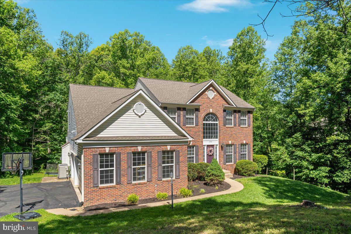 2300 SOMERSET DRIVE