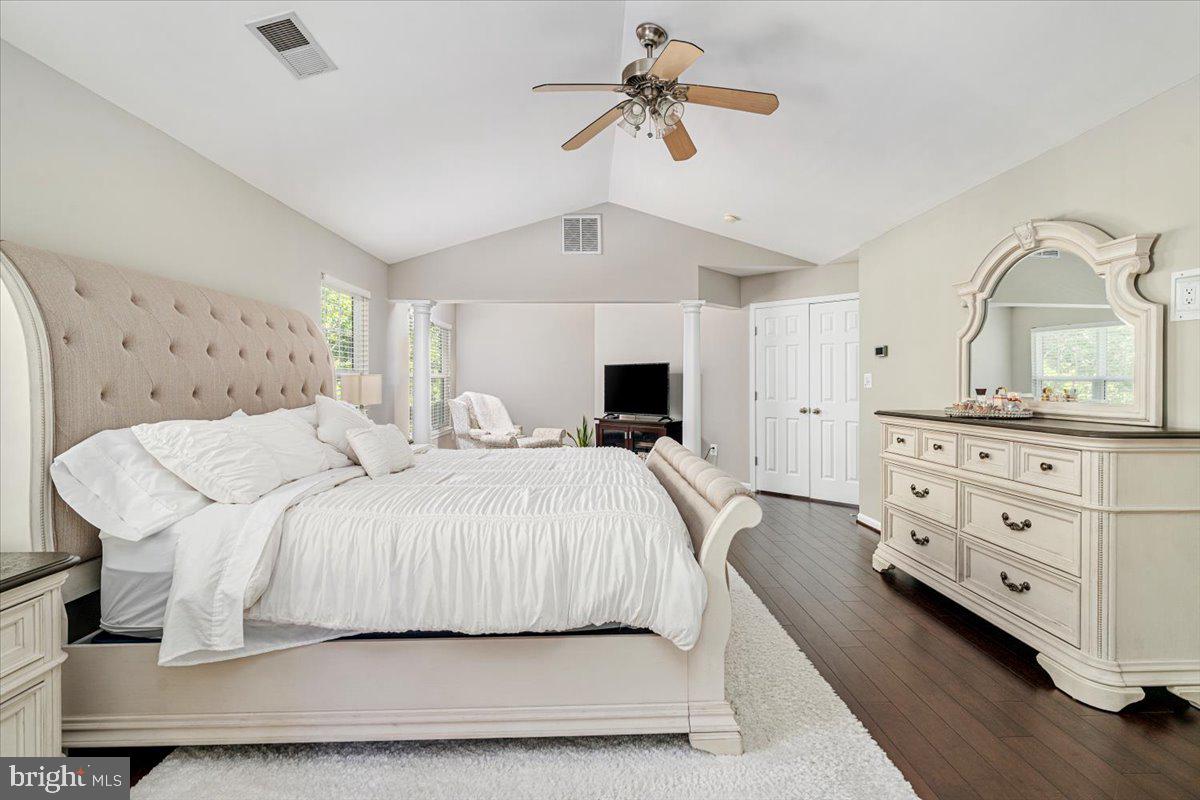 2300 SOMERSET DRIVE