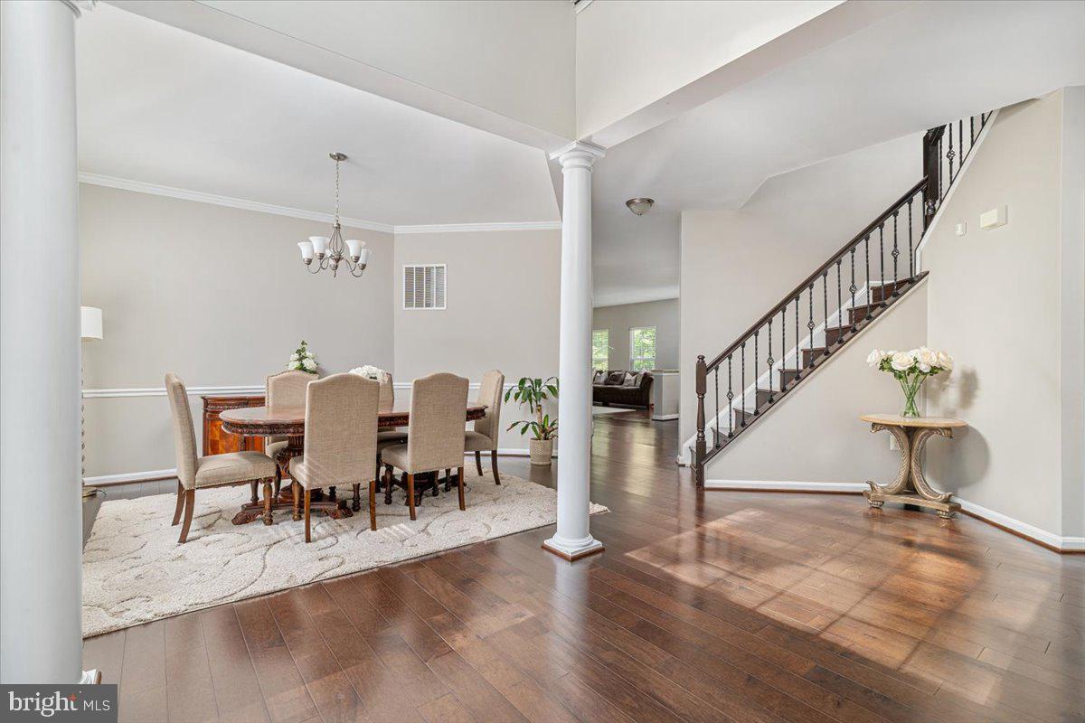 2300 SOMERSET DRIVE