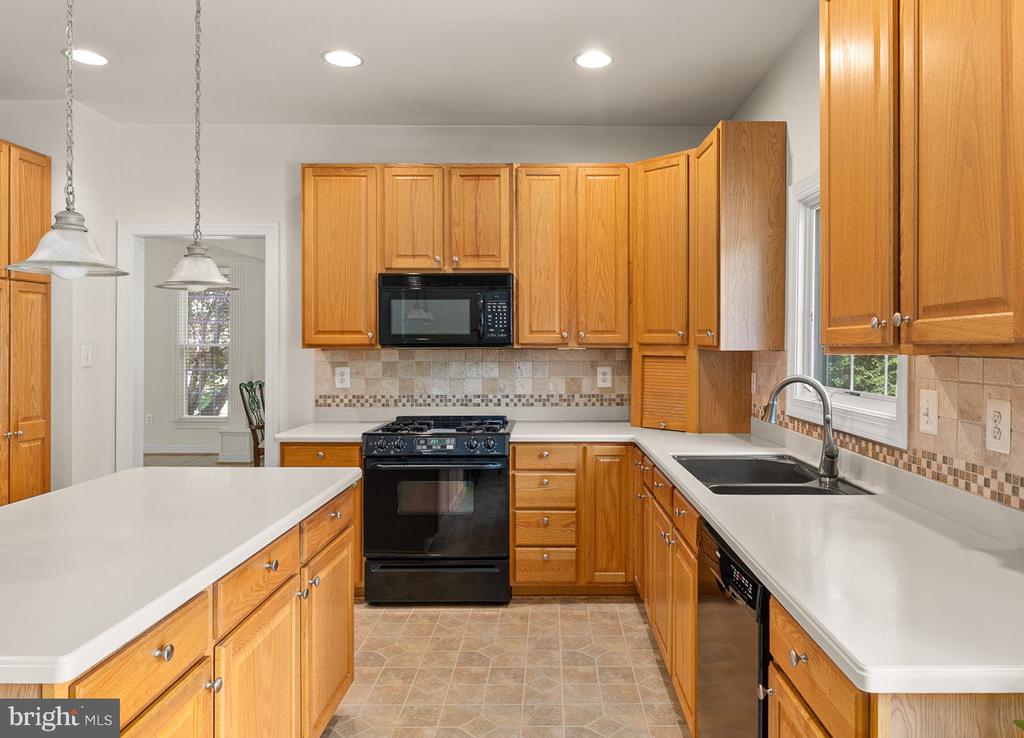 17277 KETTLEBROOK LANDING