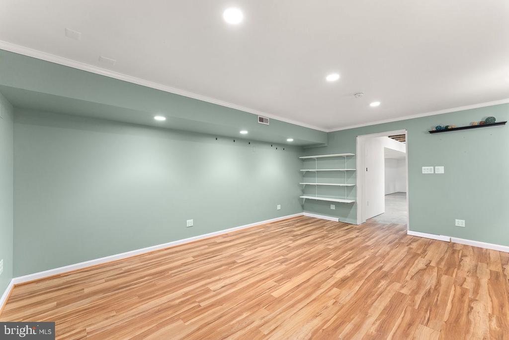 17277 KETTLEBROOK LANDING