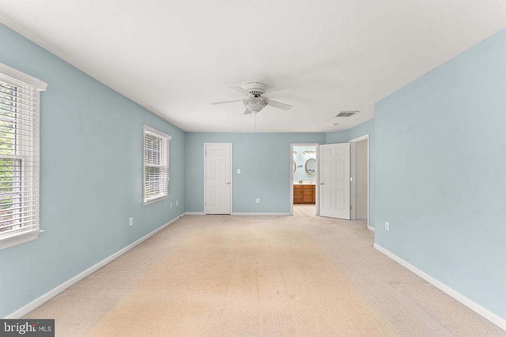 17277 KETTLEBROOK LANDING