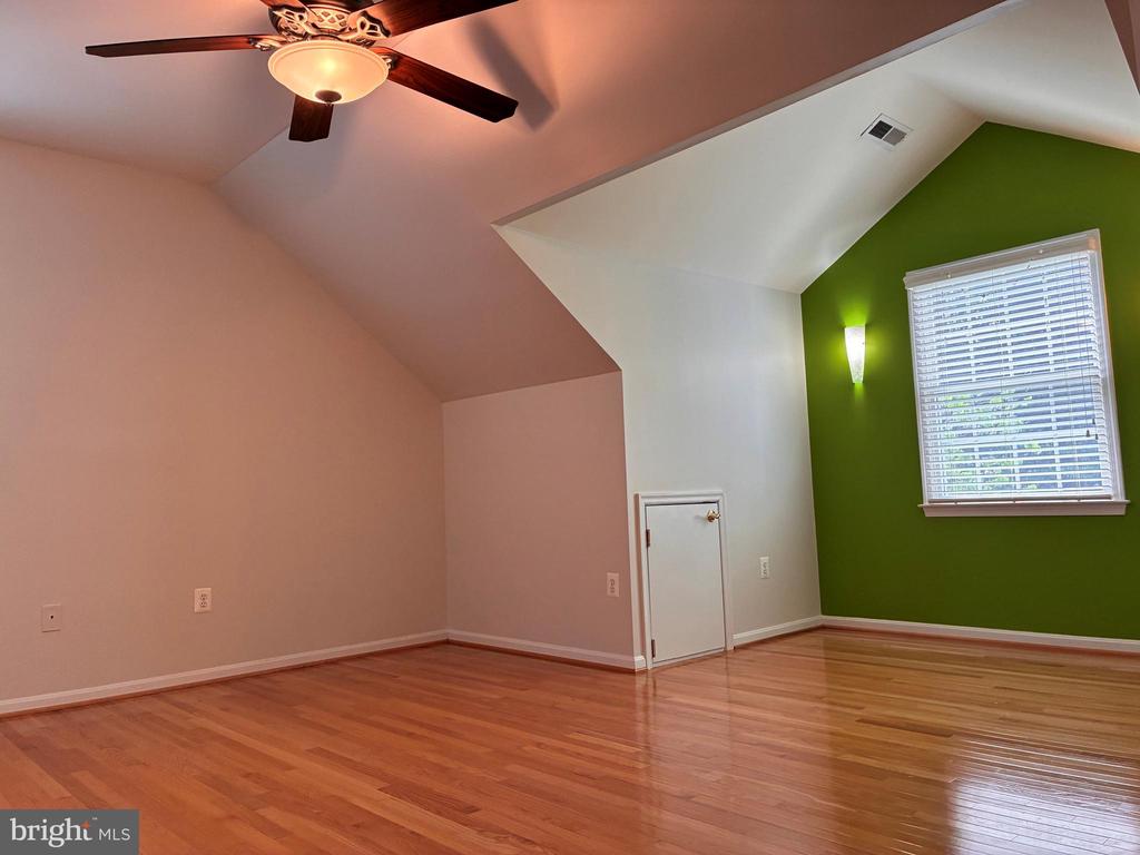 17277 KETTLEBROOK LANDING