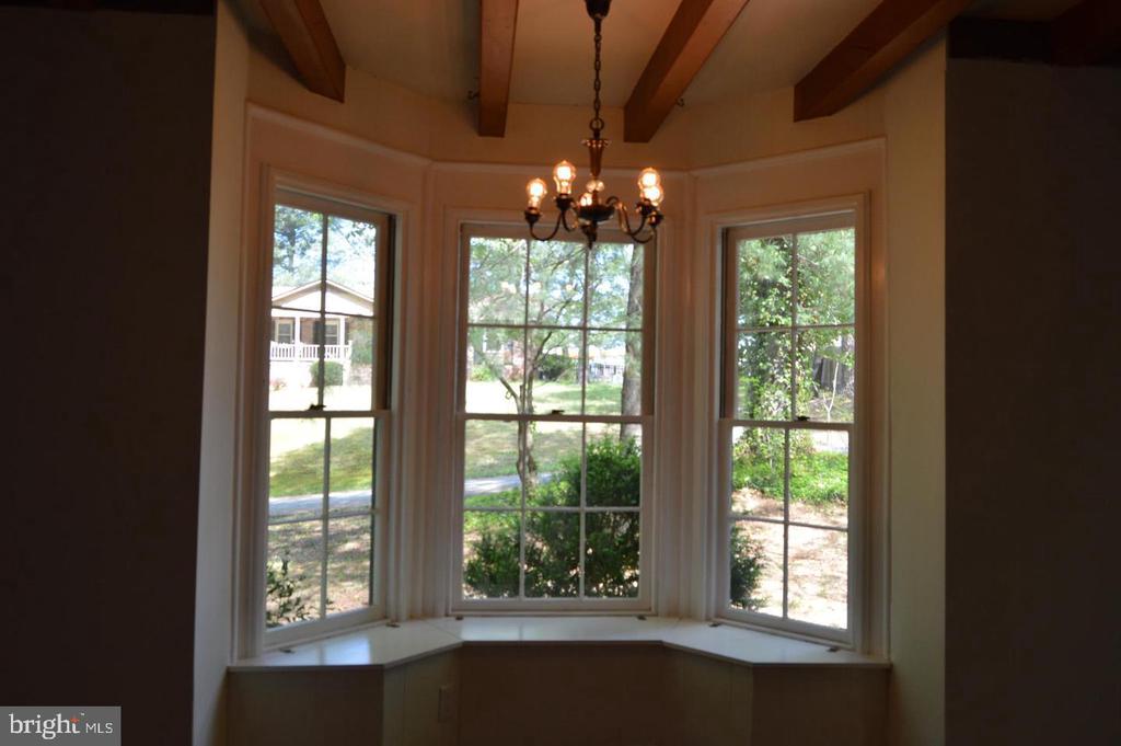 106 Cedar Ln