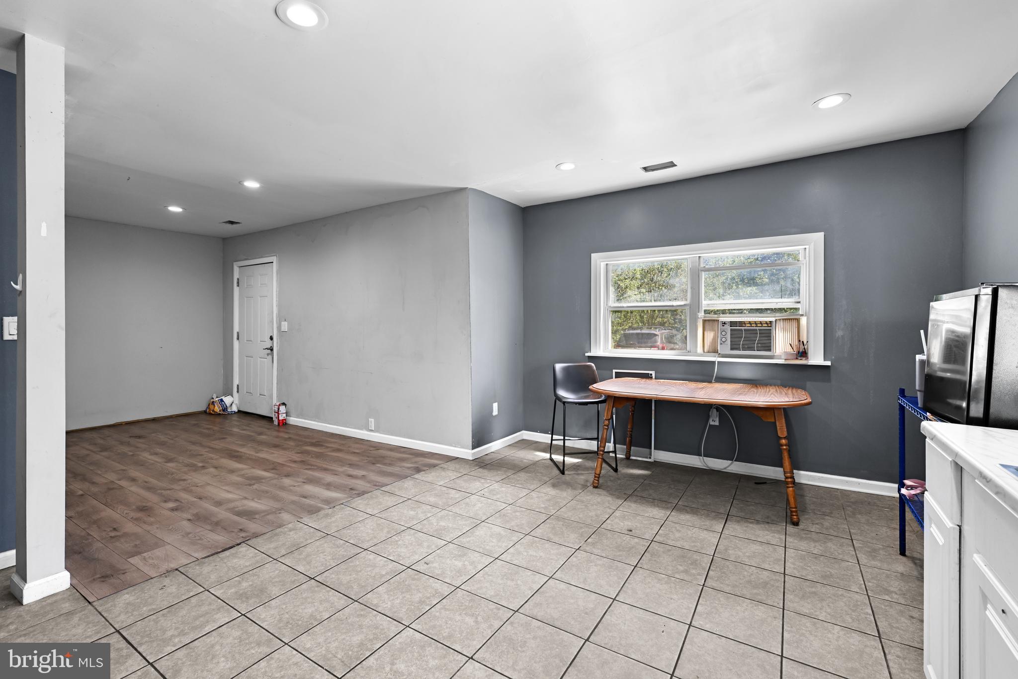 3991 DUNBROOKE ROAD