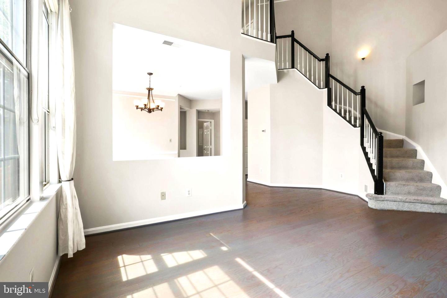 7035 HAYCOCK ROAD Unit: 105