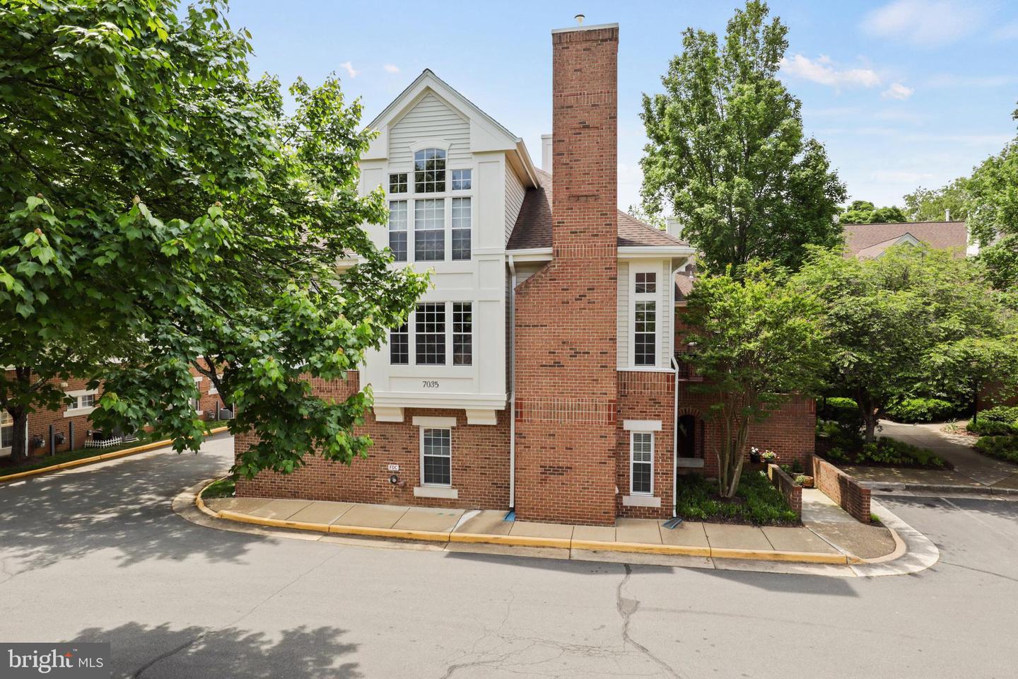 7035 HAYCOCK ROAD Unit: 105