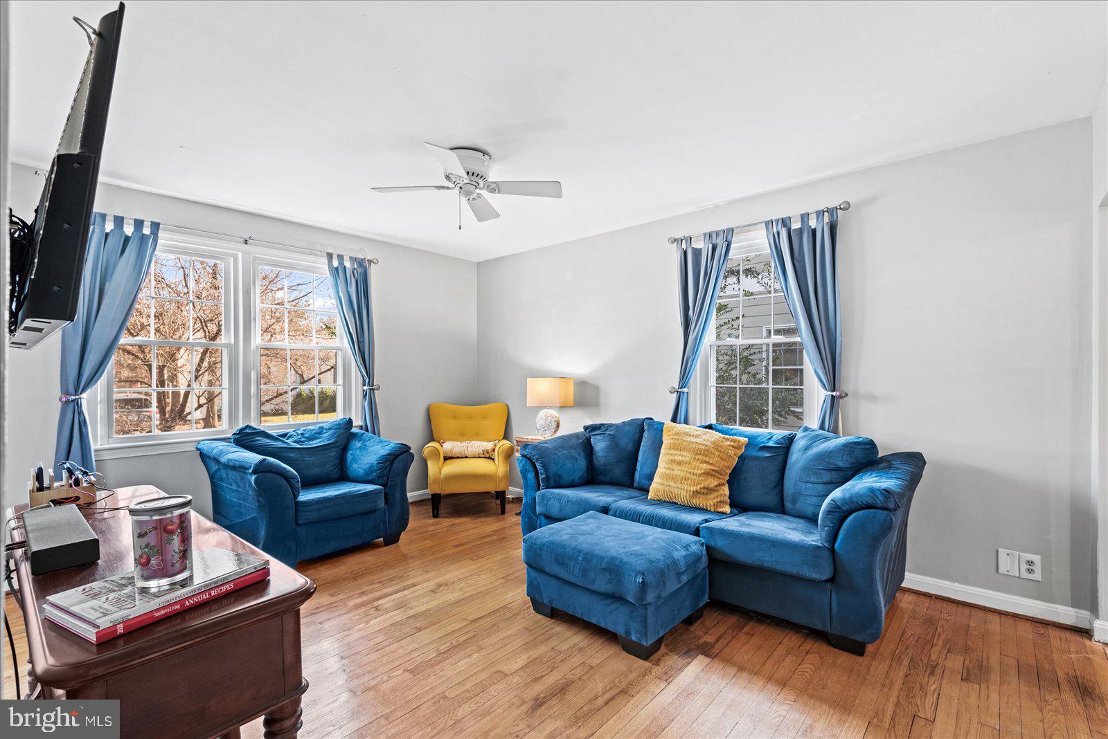 121 W Westmoreland ROAD