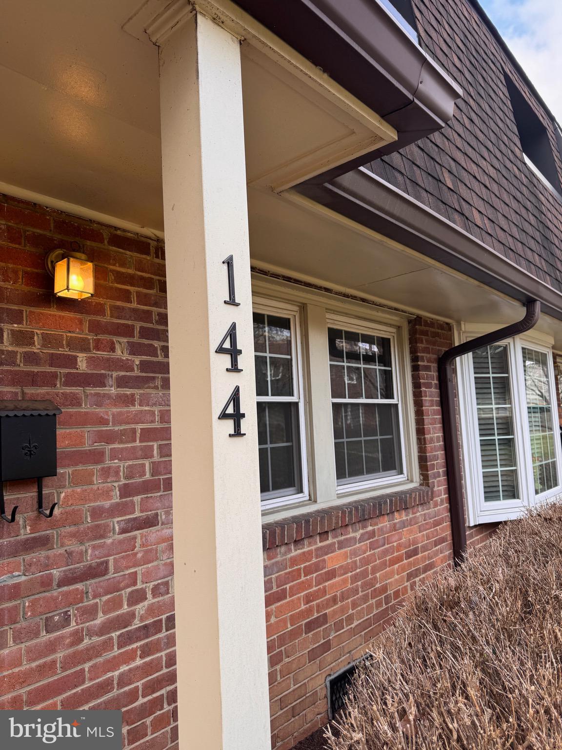 144 S Virginia Ave #31