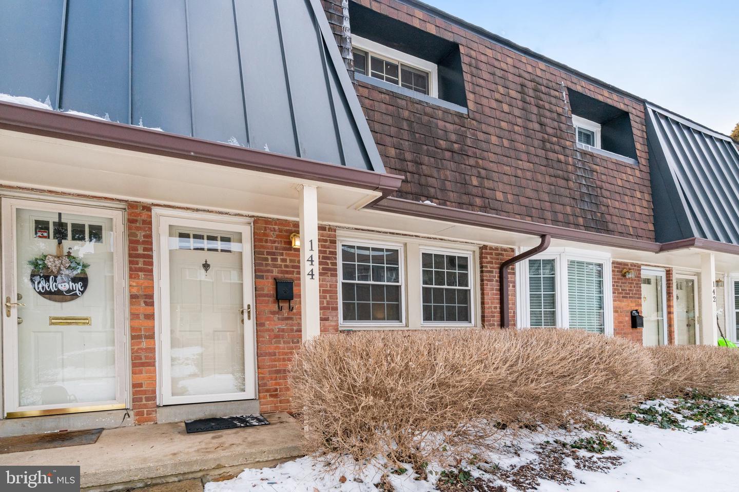 144 S Virginia Ave #31