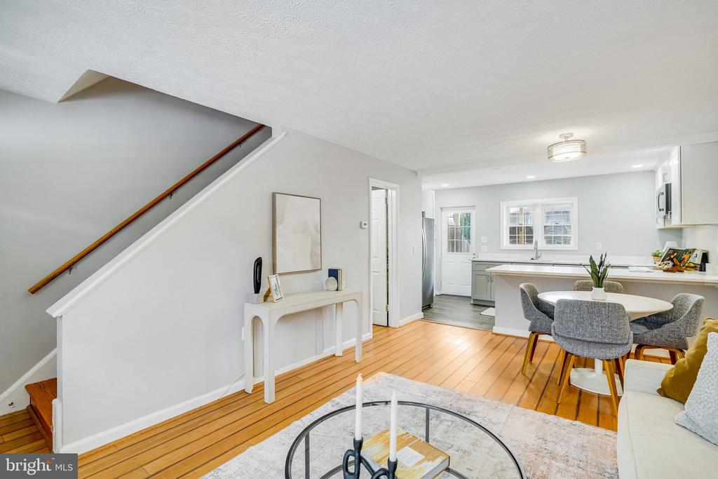 144 S Virginia Ave #31