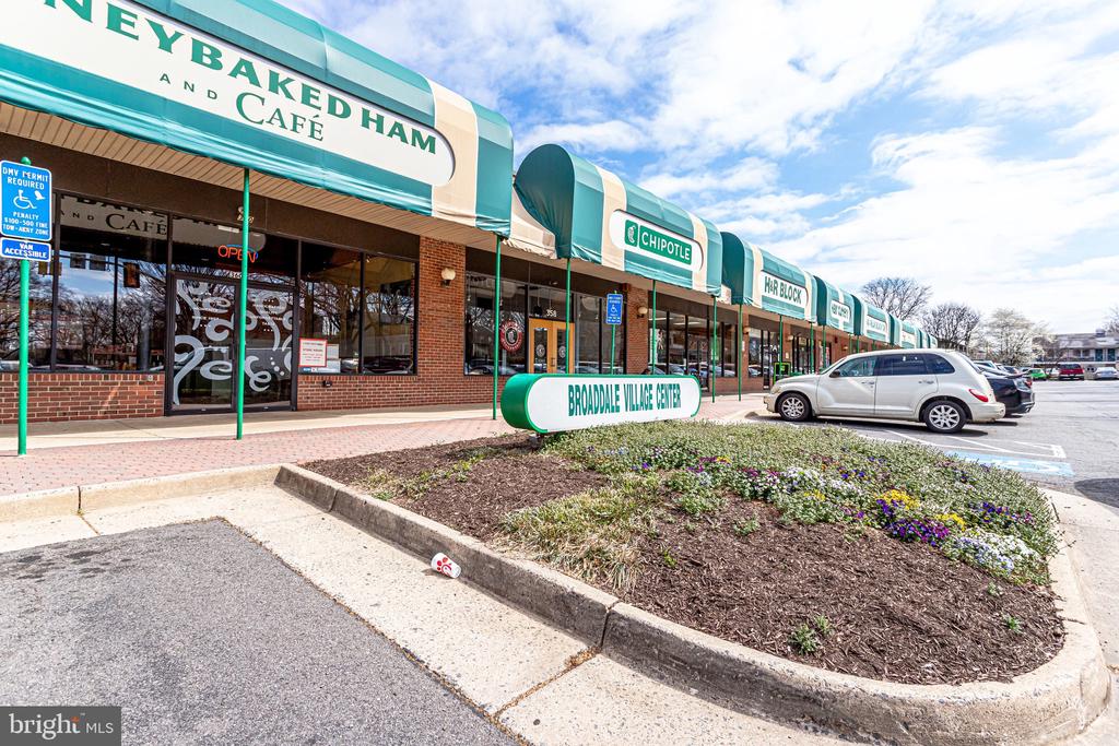 144 S Virginia Ave #31