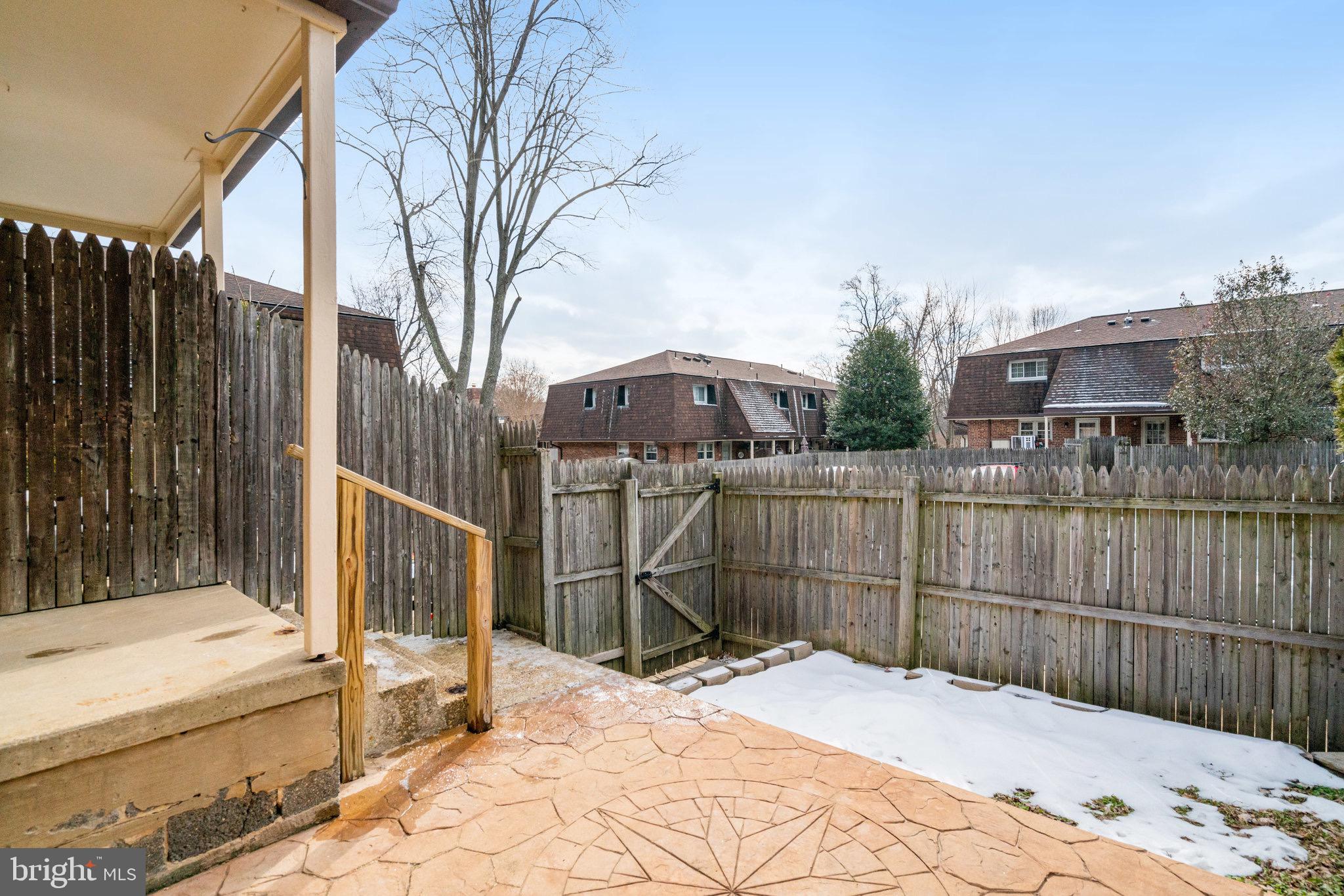 144 S Virginia Ave #31