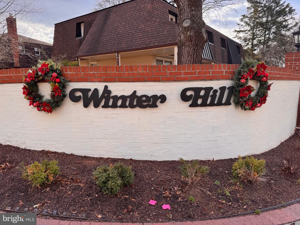 144 S Virginia Ave #31