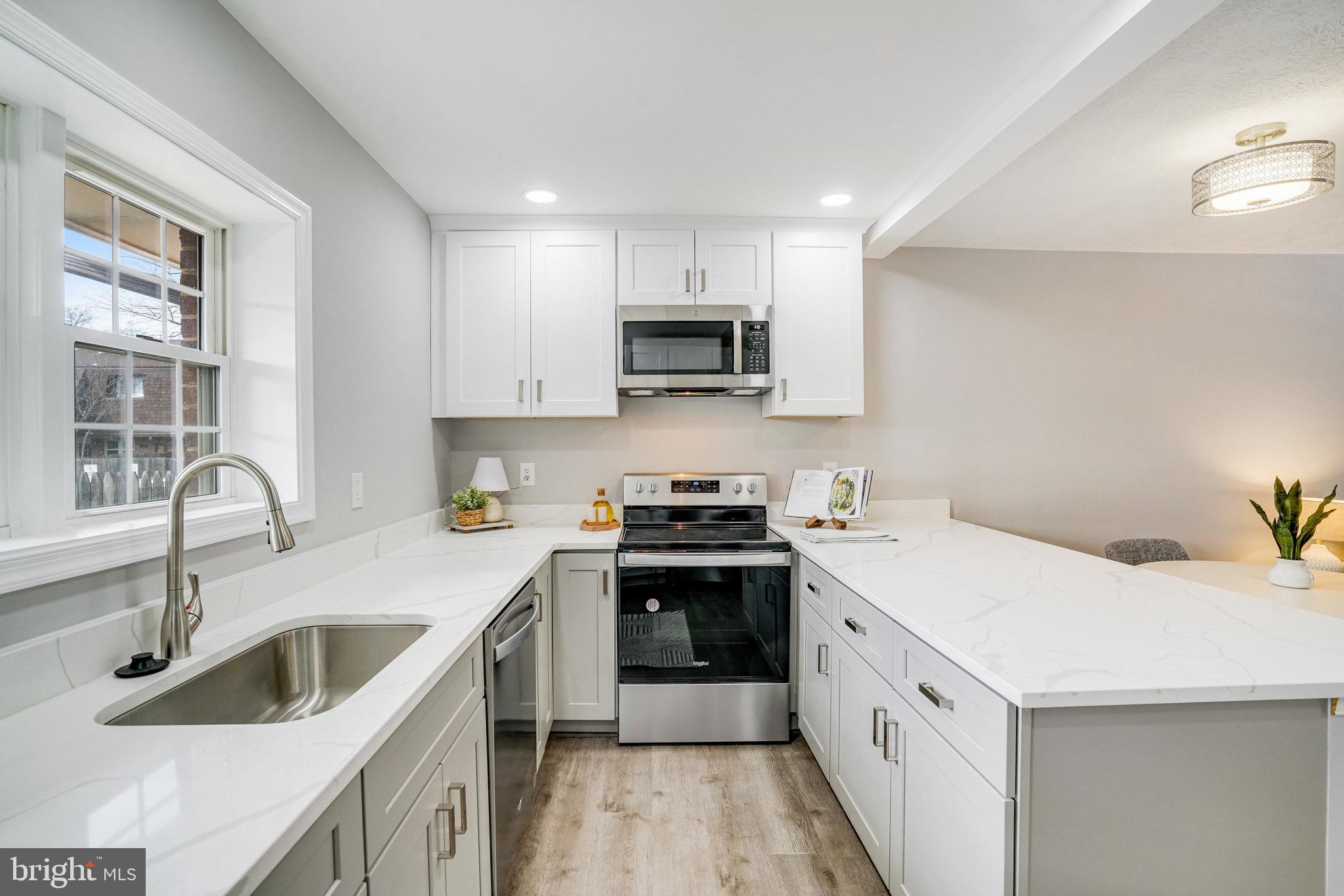 144 S Virginia Ave #31