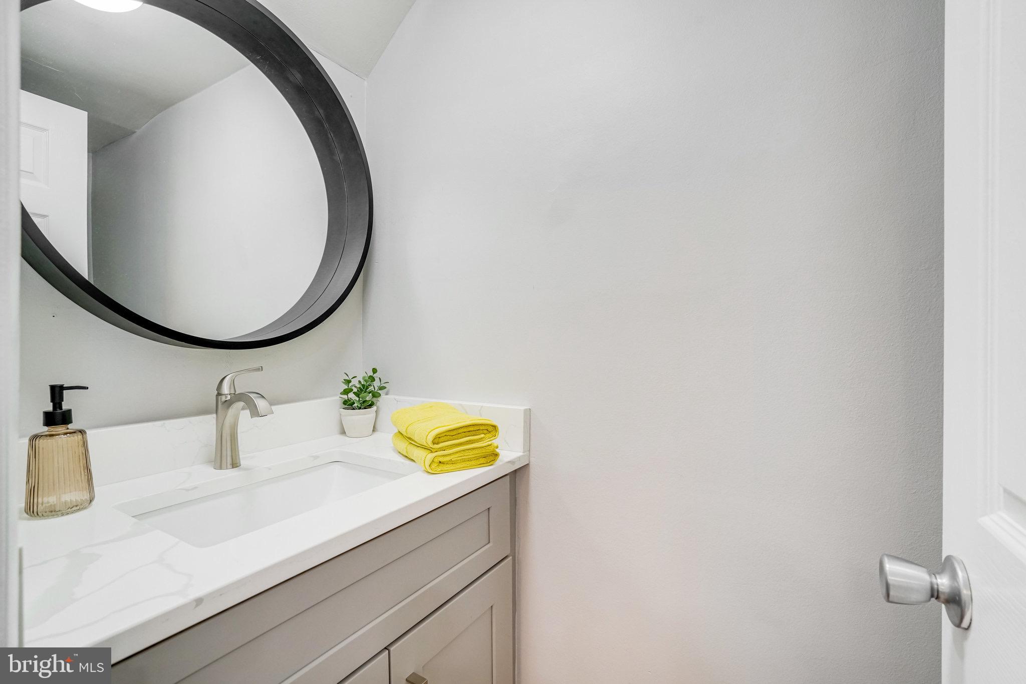 144 S Virginia Ave #31